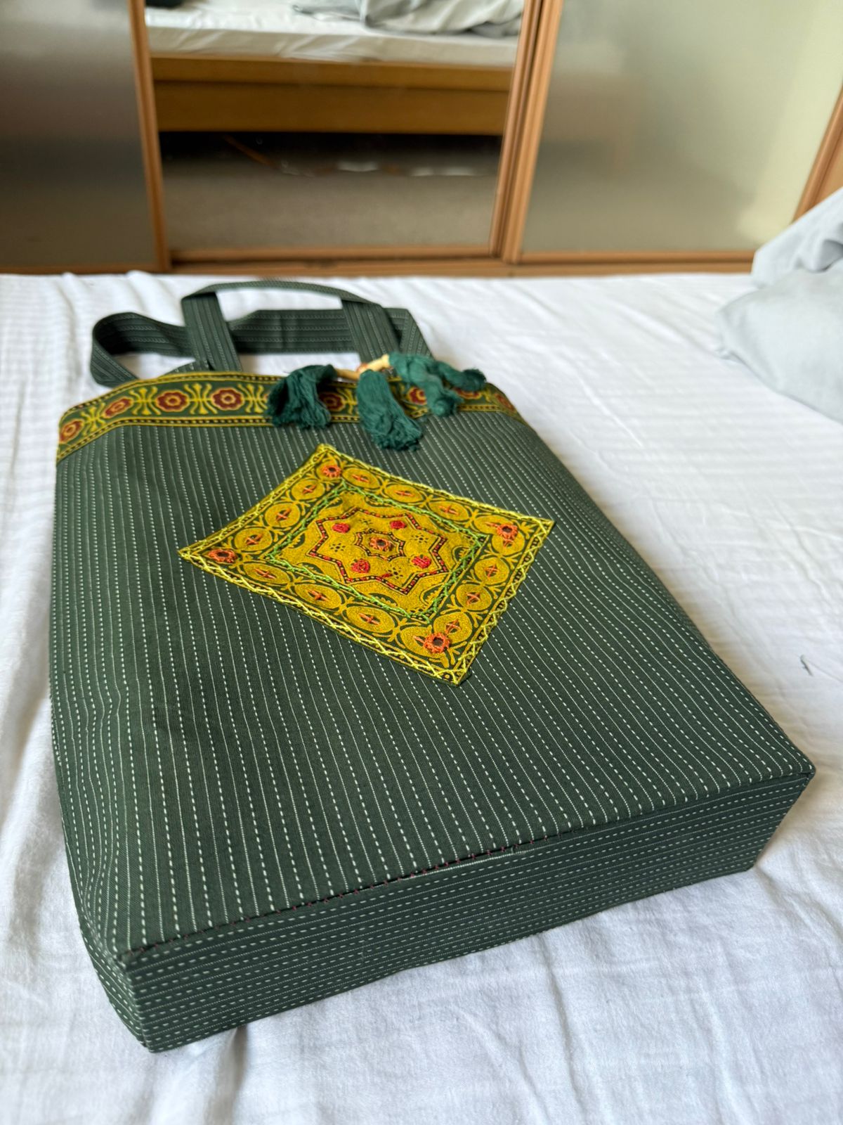 Stichero Emerald Mandala Carry Tote
